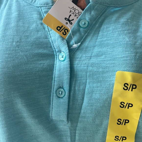 NEW Black Bow Women’s Slub Henley T-shirt - Picture 3 of 4